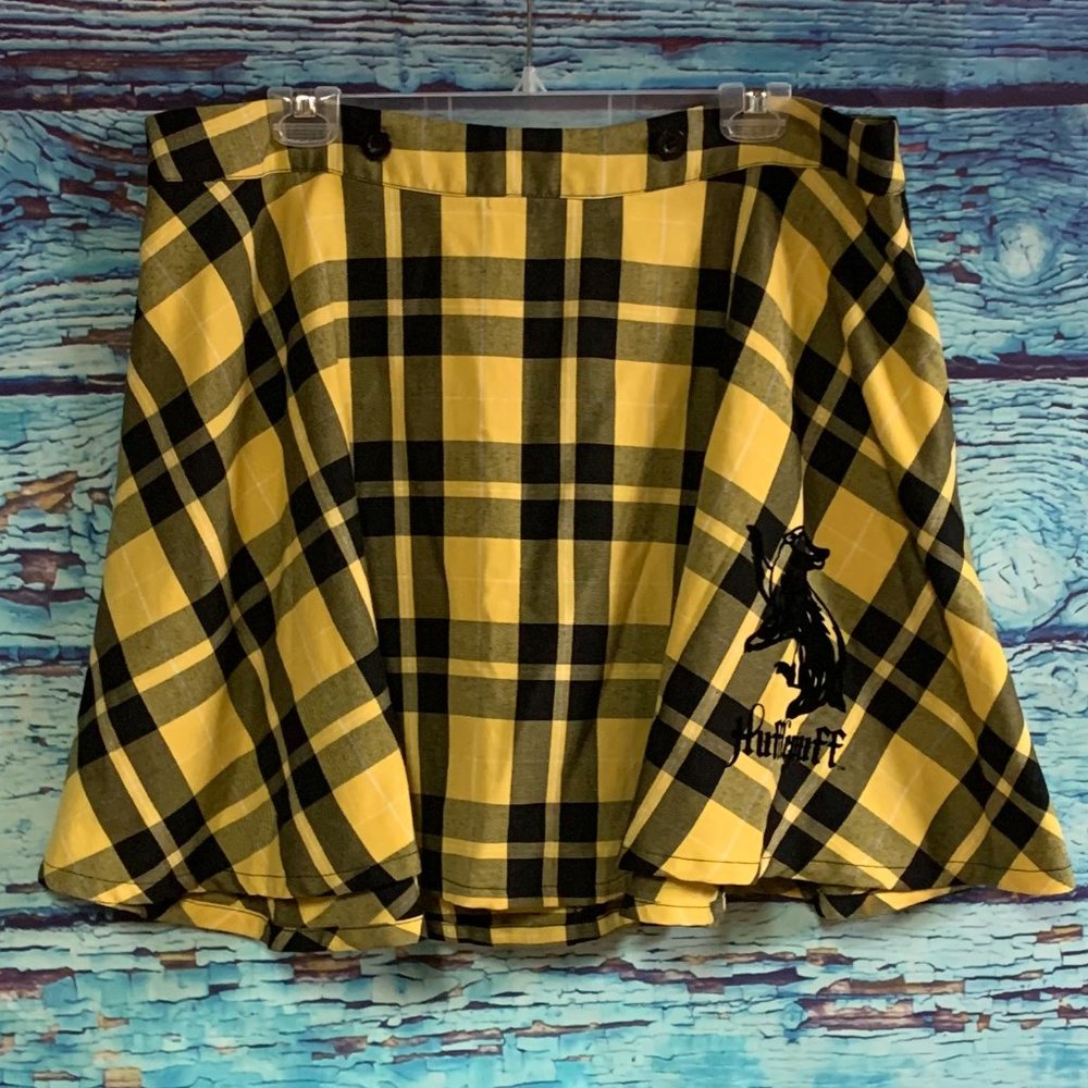 Torrid Harry Potter Hufflepuff Plaid Skater Skirt size 16
